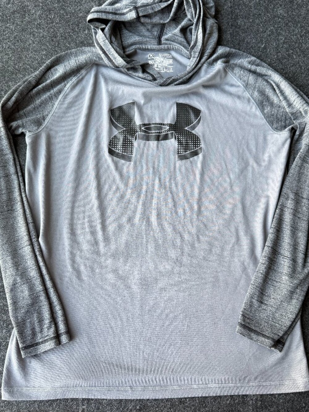 Under Armour HeatGear Hooded Performance Shirt Youth XL